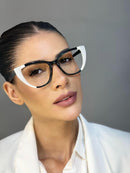 Armação Betina Preto e Branco em Acetato Premium